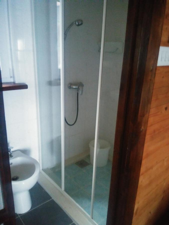 Apartments Pomjan Pogled Na Gore Bagian luar foto